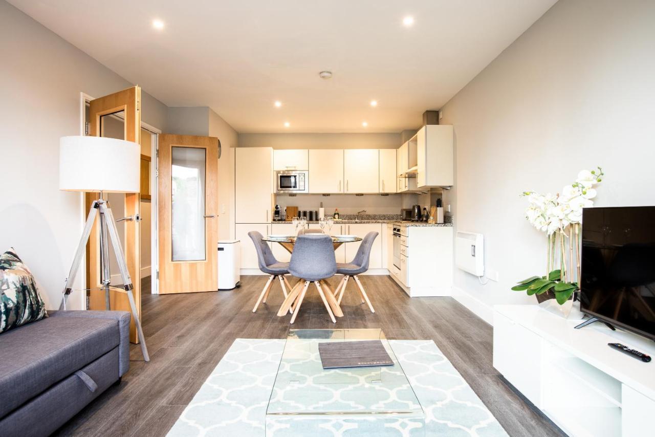 Urban Living'S - The Wren Beautiful City Centre Apartment With Parking Oxford Kültér fotó
