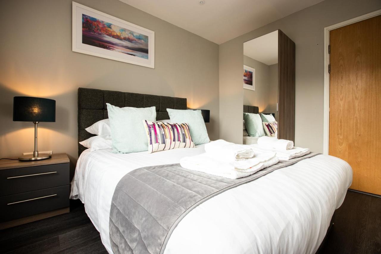 Urban Living'S - The Wren Beautiful City Centre Apartment With Parking Oxford Kültér fotó
