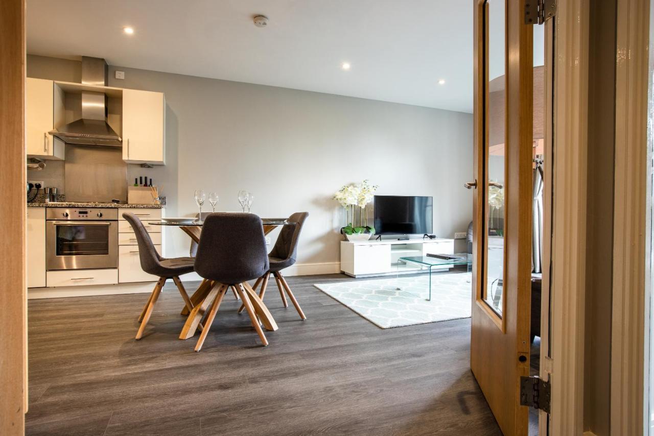Urban Living'S - The Wren Beautiful City Centre Apartment With Parking Oxford Kültér fotó